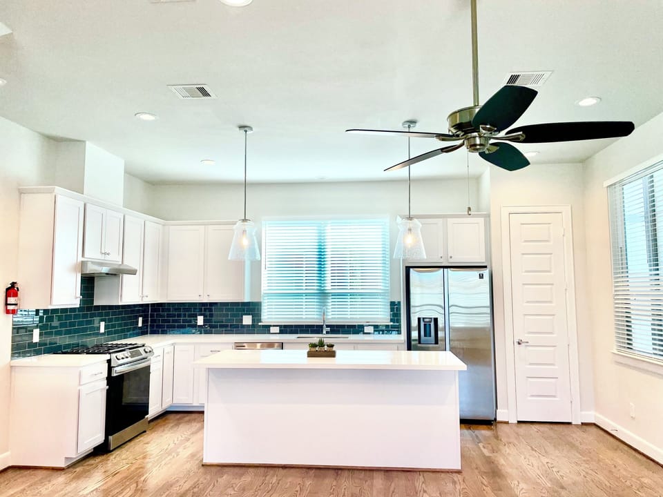 Kitchen, view from the living area.