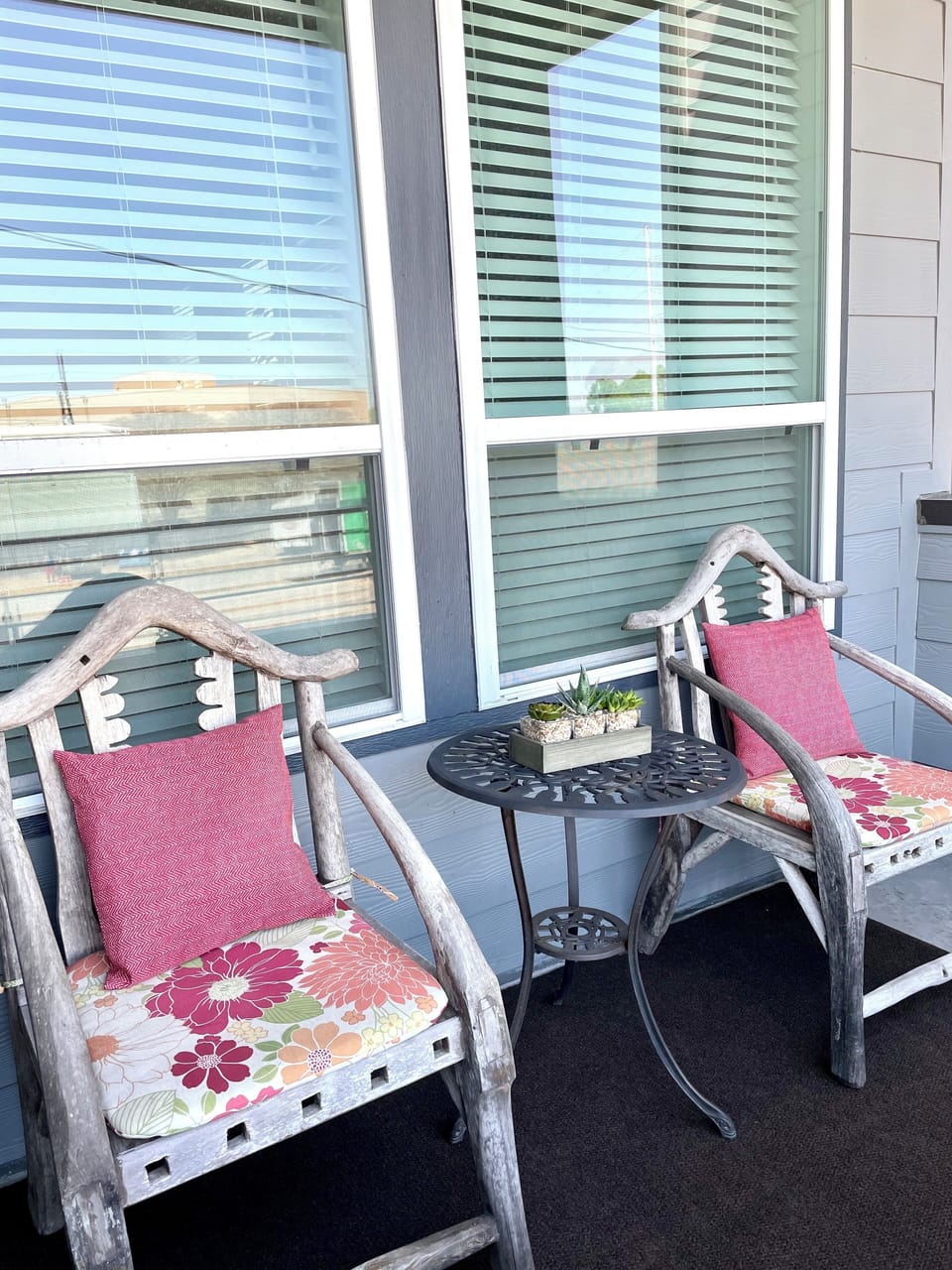 Patio is on the 2nd floor.