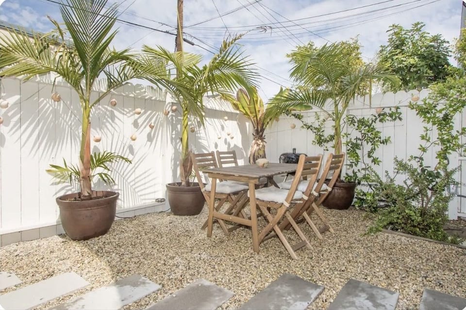 Private Patio witih BBQ
