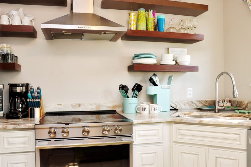 Fully Stocked Kitchen