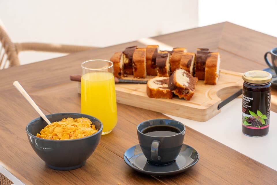 Breakfast meal