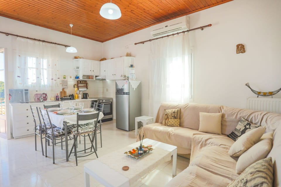 Lively living area