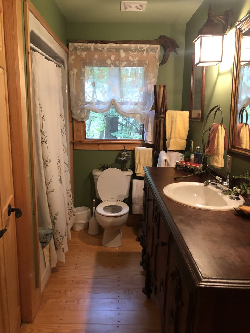 Downstairs full bath with washer and dryer