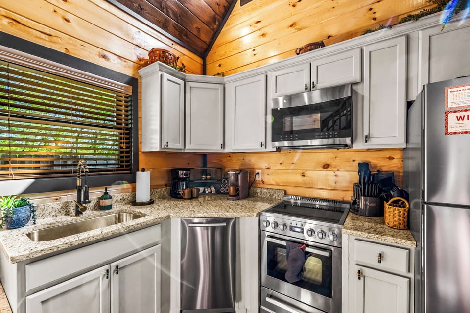 Fully equipped kitchen