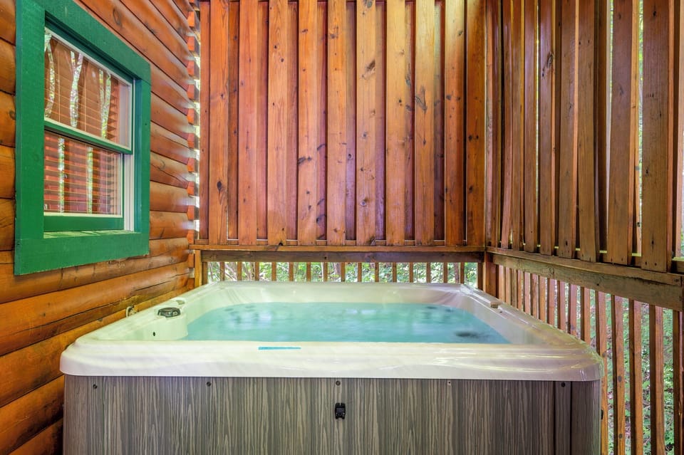 Hot tub on porch