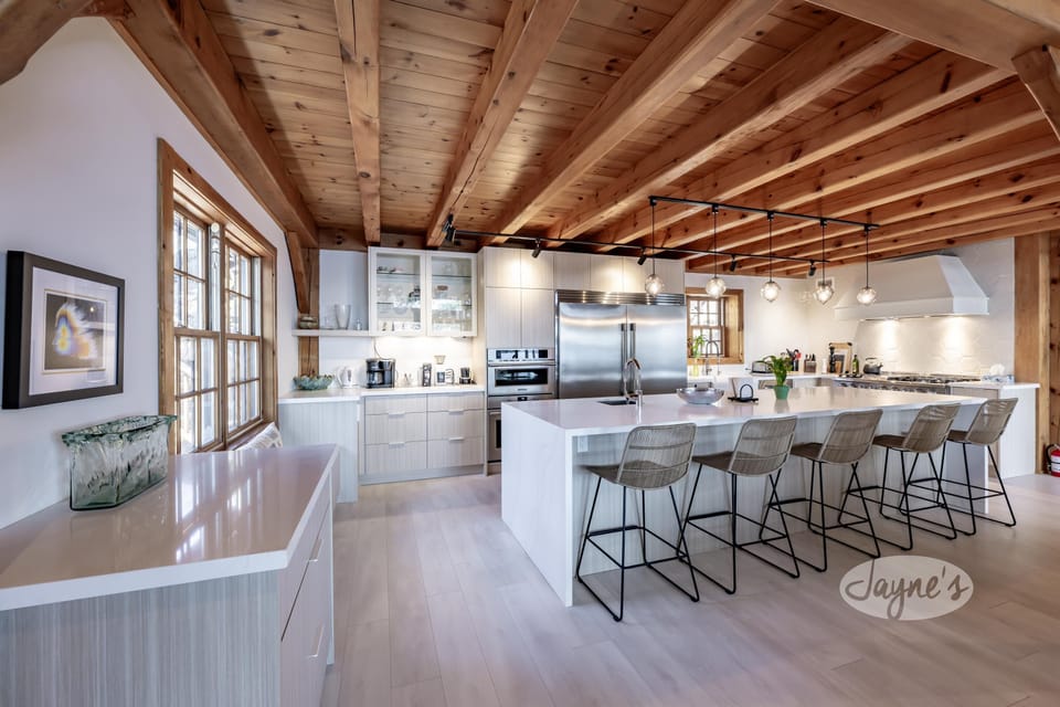 Kitchen &amp; Bar Seating