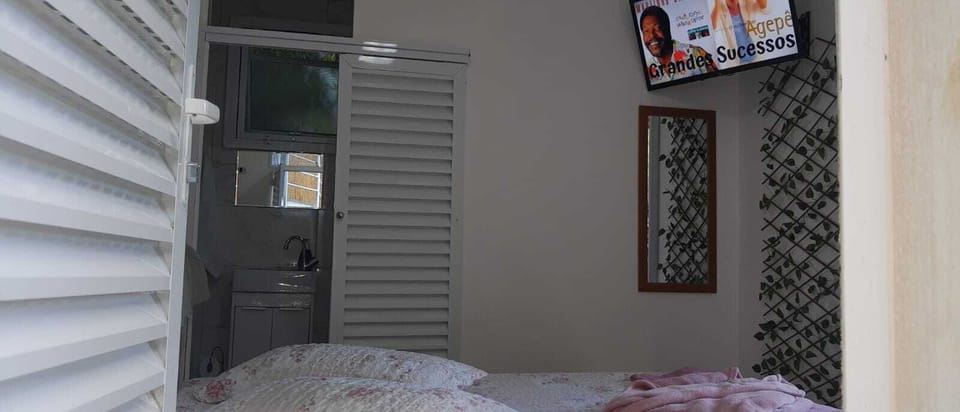 Suíte: Ventilador de teto, Wi-FI,  SmartTV com Netflix e Prime Vídeo
