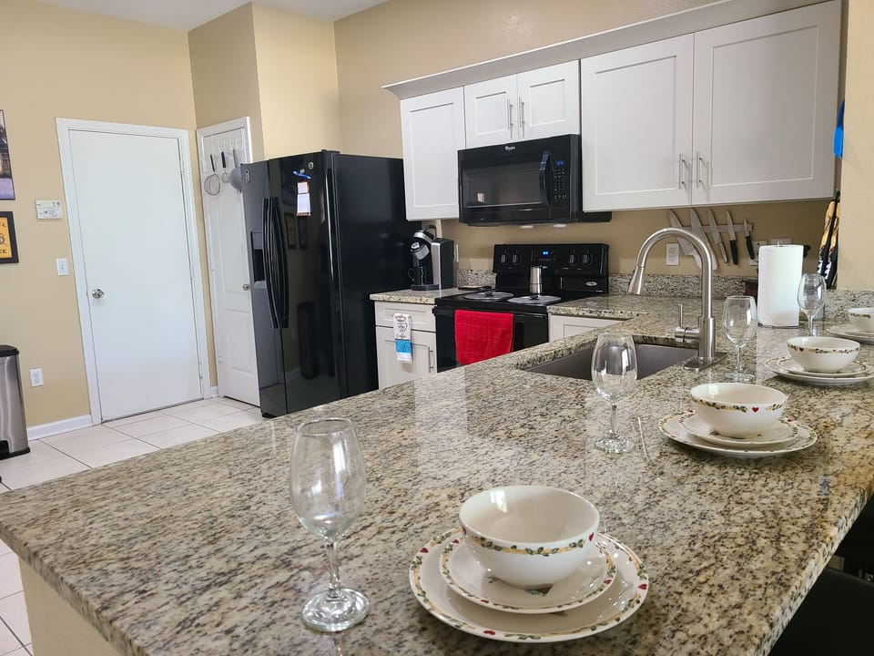 Kitchen and Breakfast Nook
