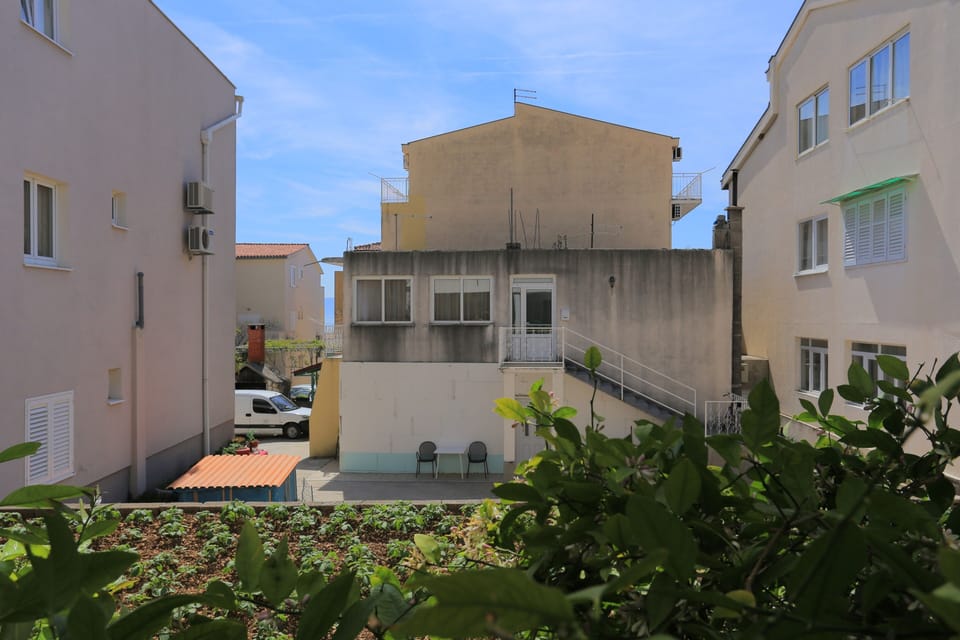 Balcony 1