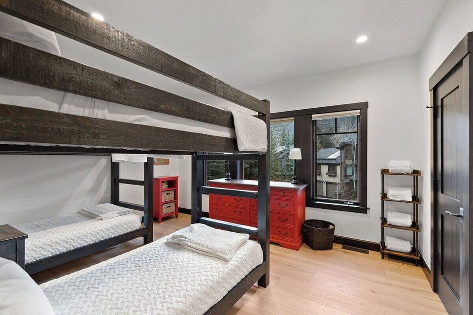 Bunk room
