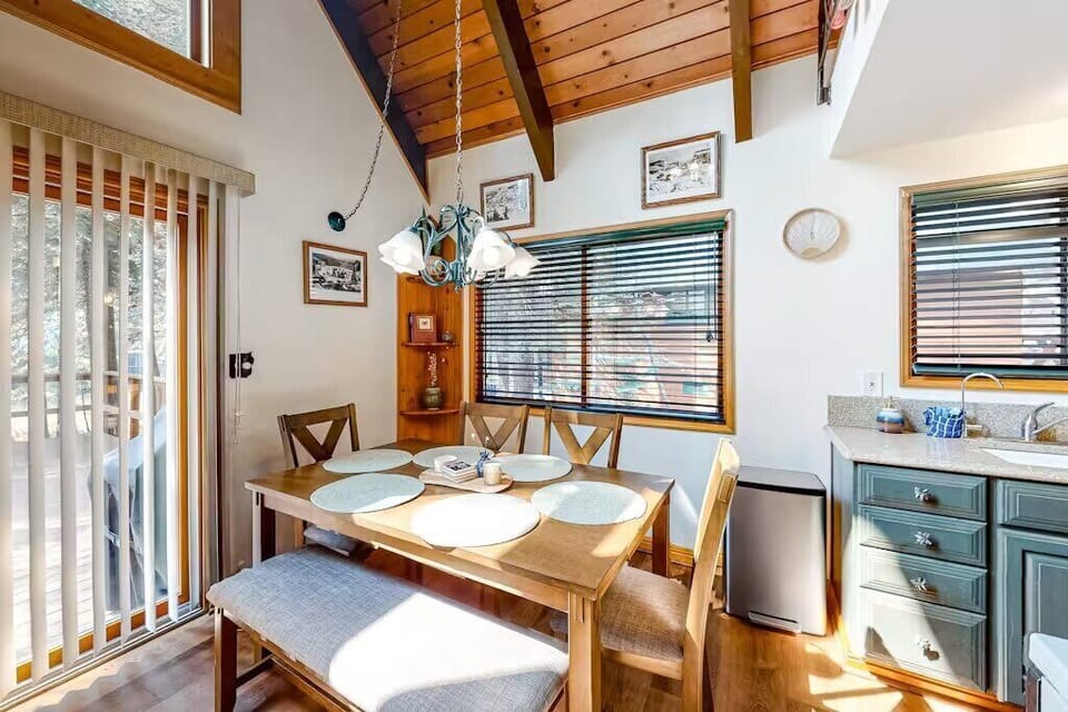 Gather for meals at the dining table, tucked next to large windows you can enjoy a meal with a view!
