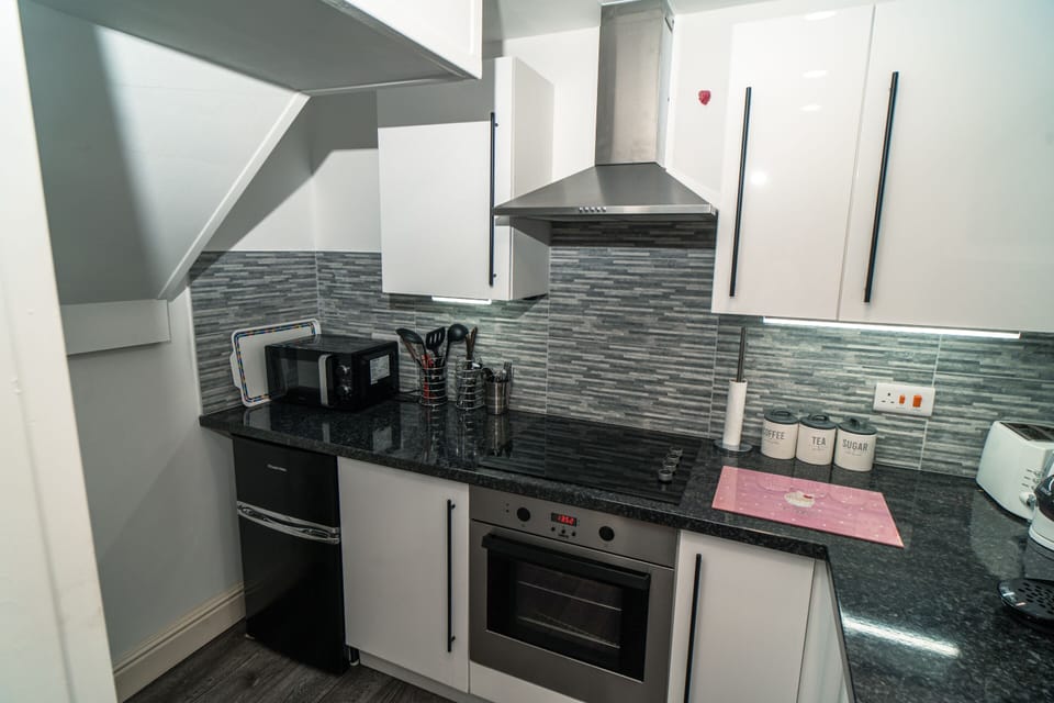 Studio kitchen 