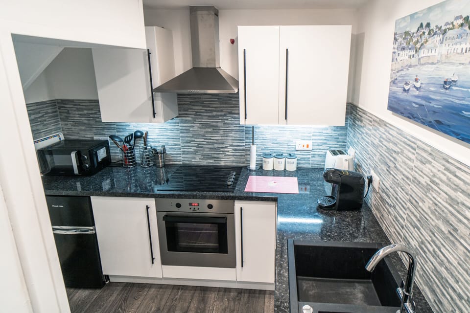 Studio kitchen 