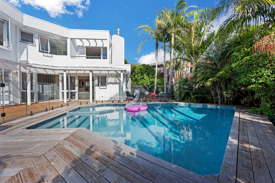 Pool area