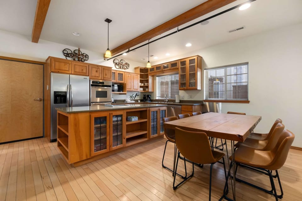Large country kitchen
