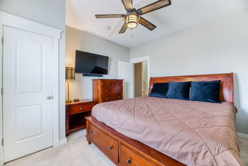 Mid Level King Bedroom