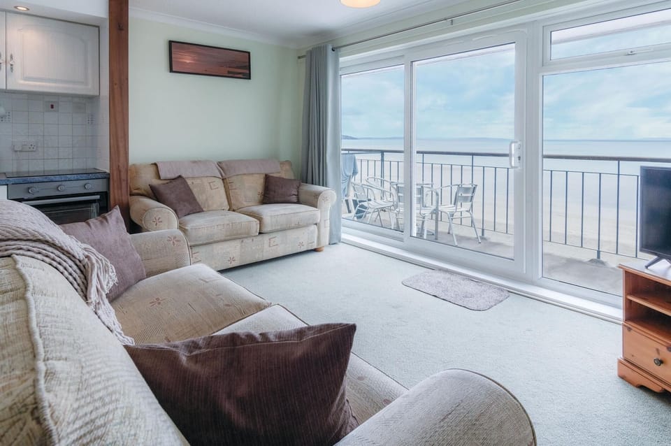 36 Beach Court - 1 Bed Apartment - Saundersfoot (18650)