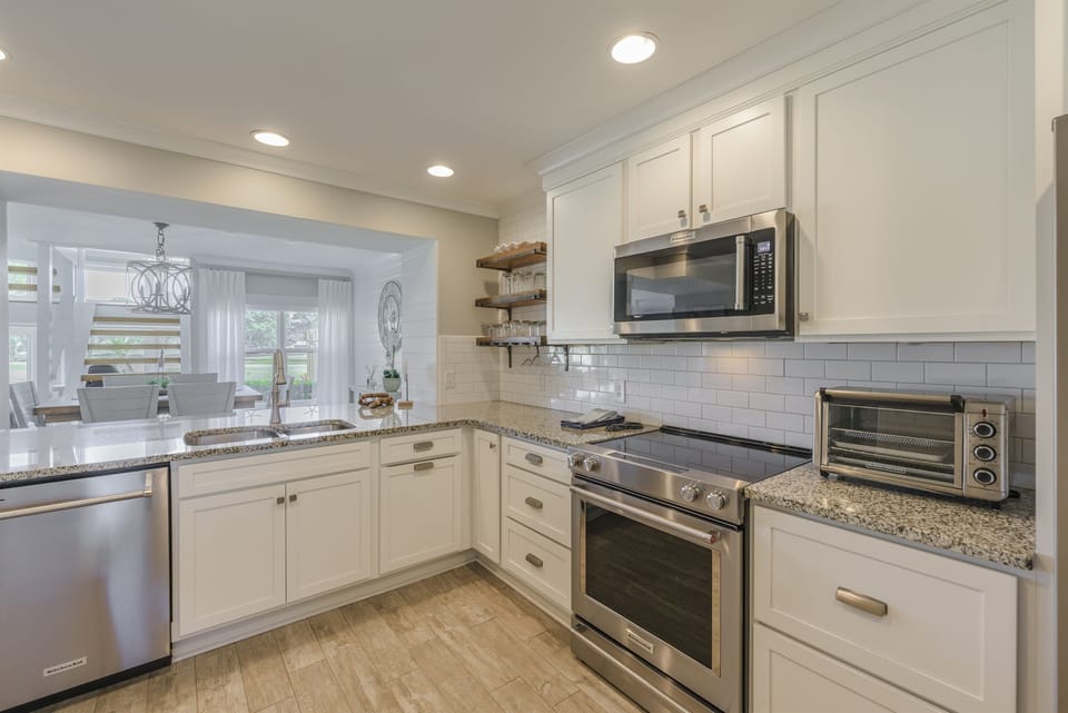 Fully equipped kitchen