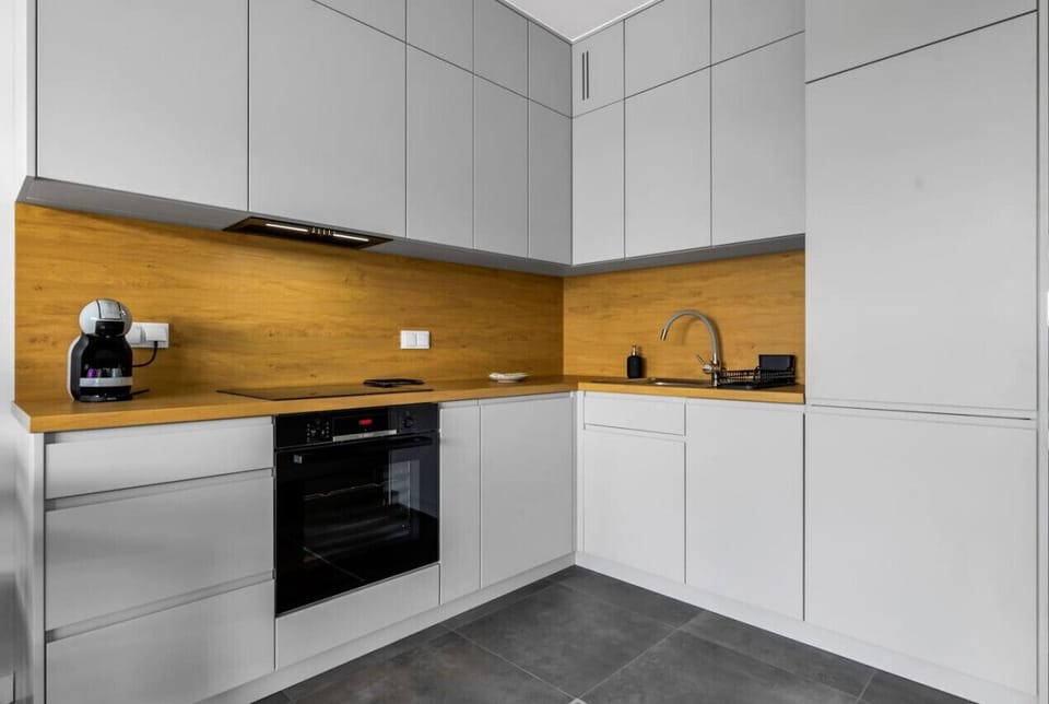 Fully Equipped Kitchen | Book Now with RENTUJEMY