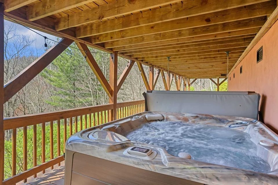Hot Tub on the Lower Deck