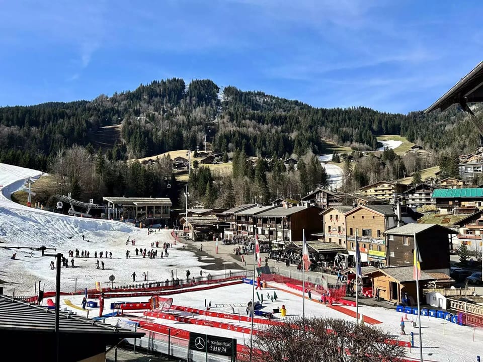 Snow and ski sports