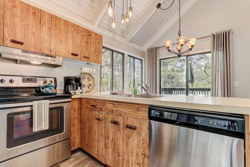 Fully-equipped Kitchen