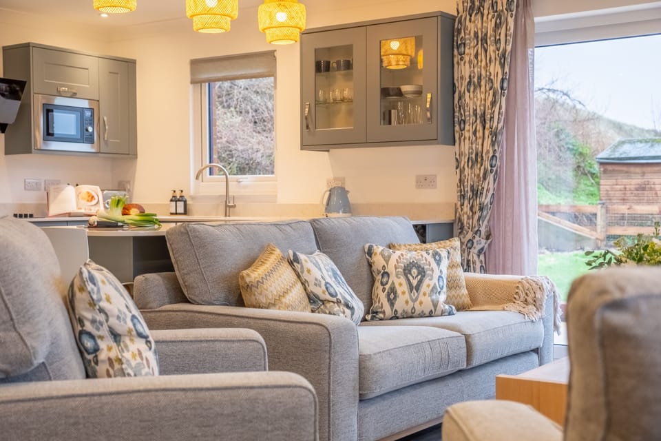 Ground floor: Sitting room area