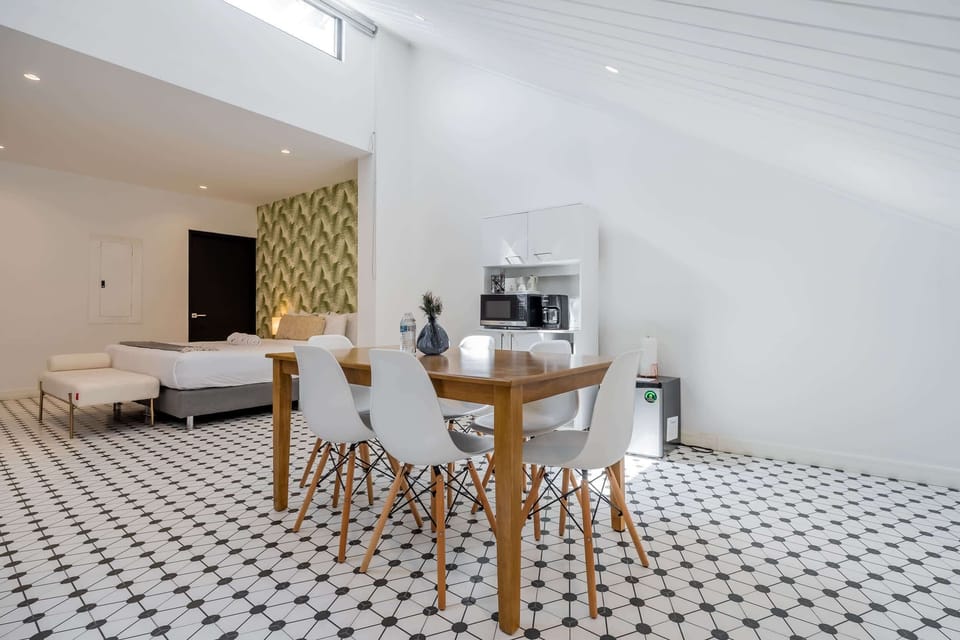 Modern dining room