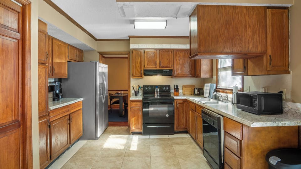 Step into culinary bliss in this fully equipped kitchen