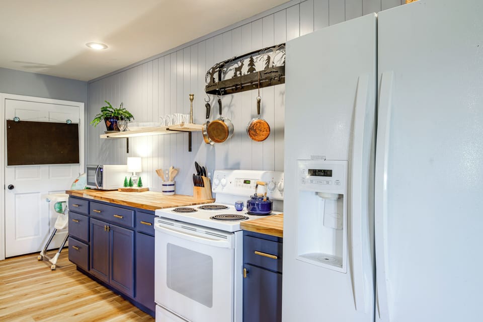 Kitchen | Dishwasher | Keurig Coffee Maker | Drip Coffee Maker