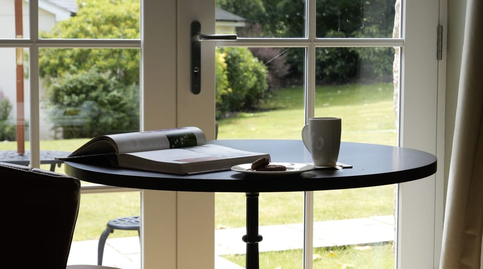 Cottage Dining
