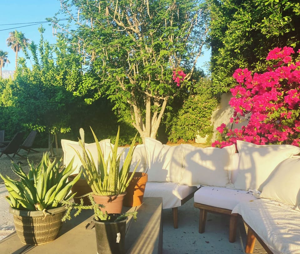 From our big couch outside you can see the mountains and have a fire at night
