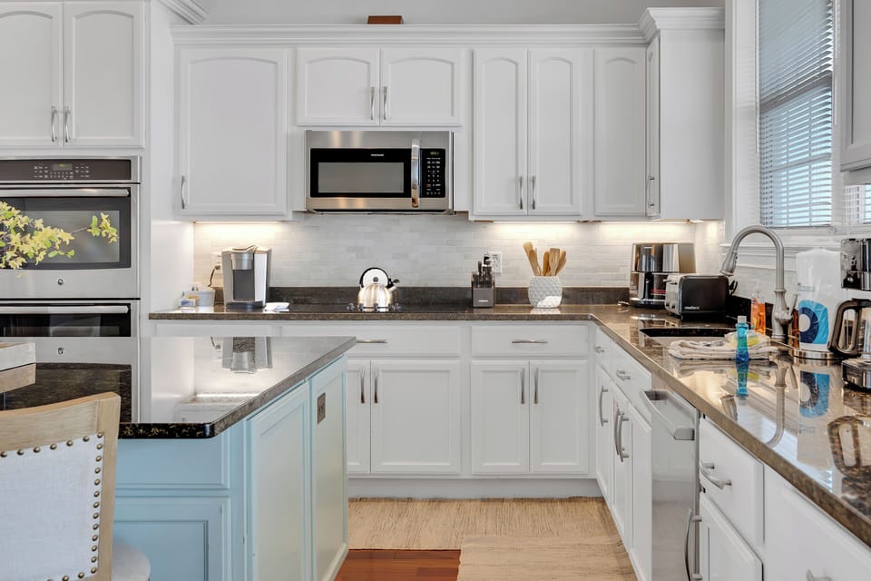 Enjoy an assortment of coffee, tea and an air fryer to boot!