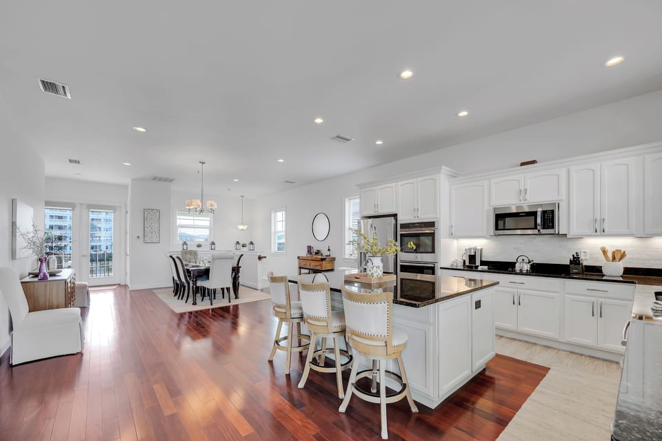 The open floor concepts make this home feel extremely spacious yet cozy.