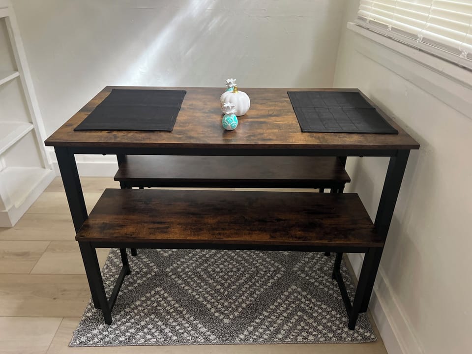 Dinner table 