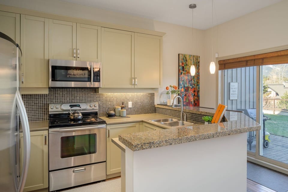 Fully equipped kitchen