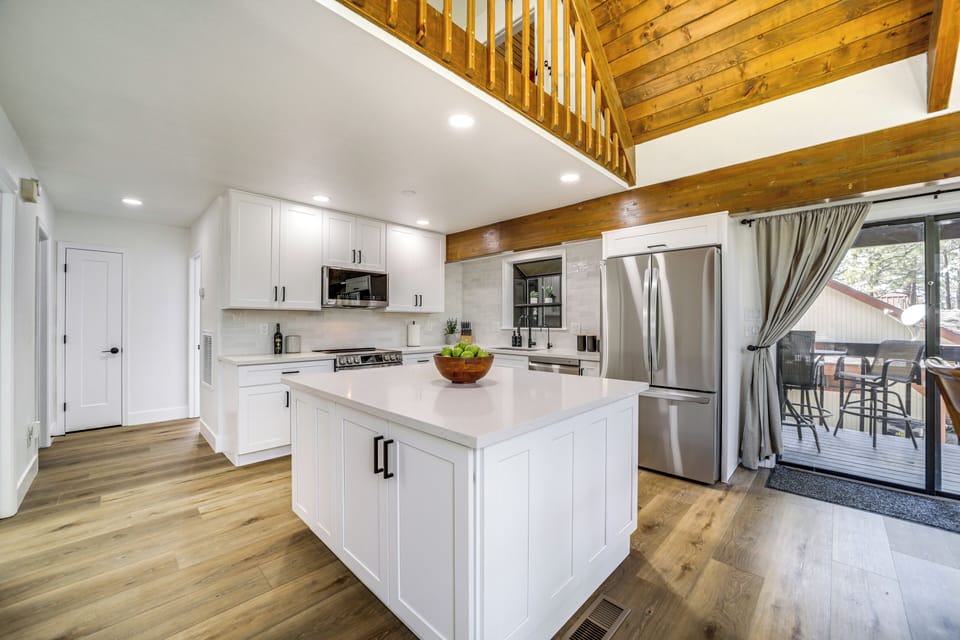 Kitchen | 1st Floor | Dishwasher | Complimentary Spices
