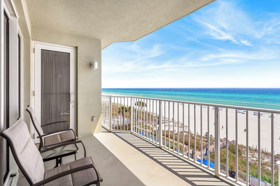 Private balcony!