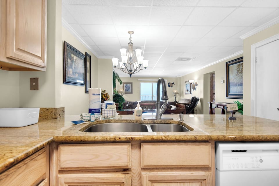 Kitchen with plenty of counter space