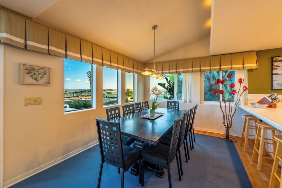 Dining area in another angle with the best outdoor views by the windows. 