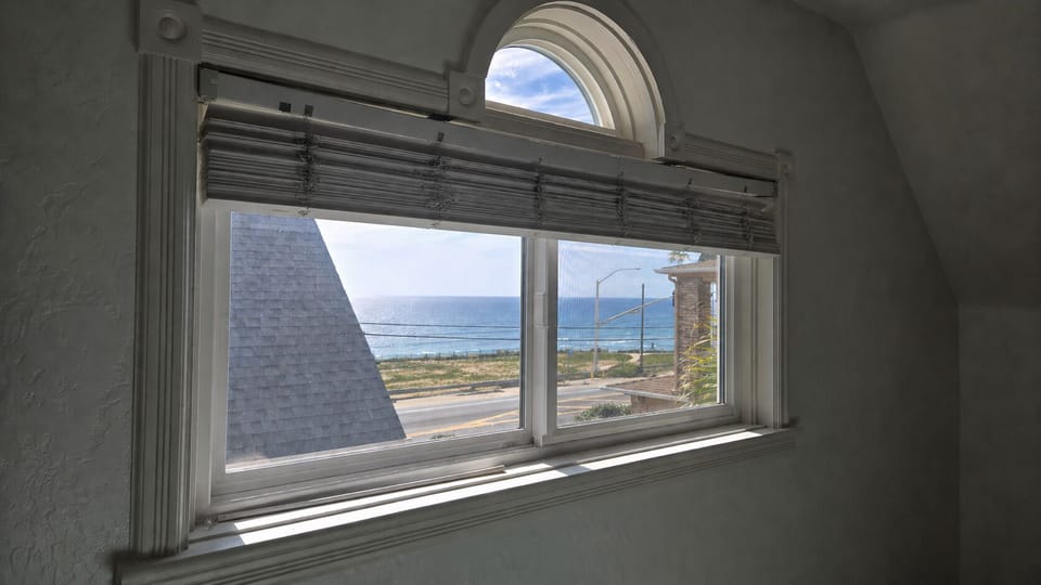 Ocean view from the bedroom
