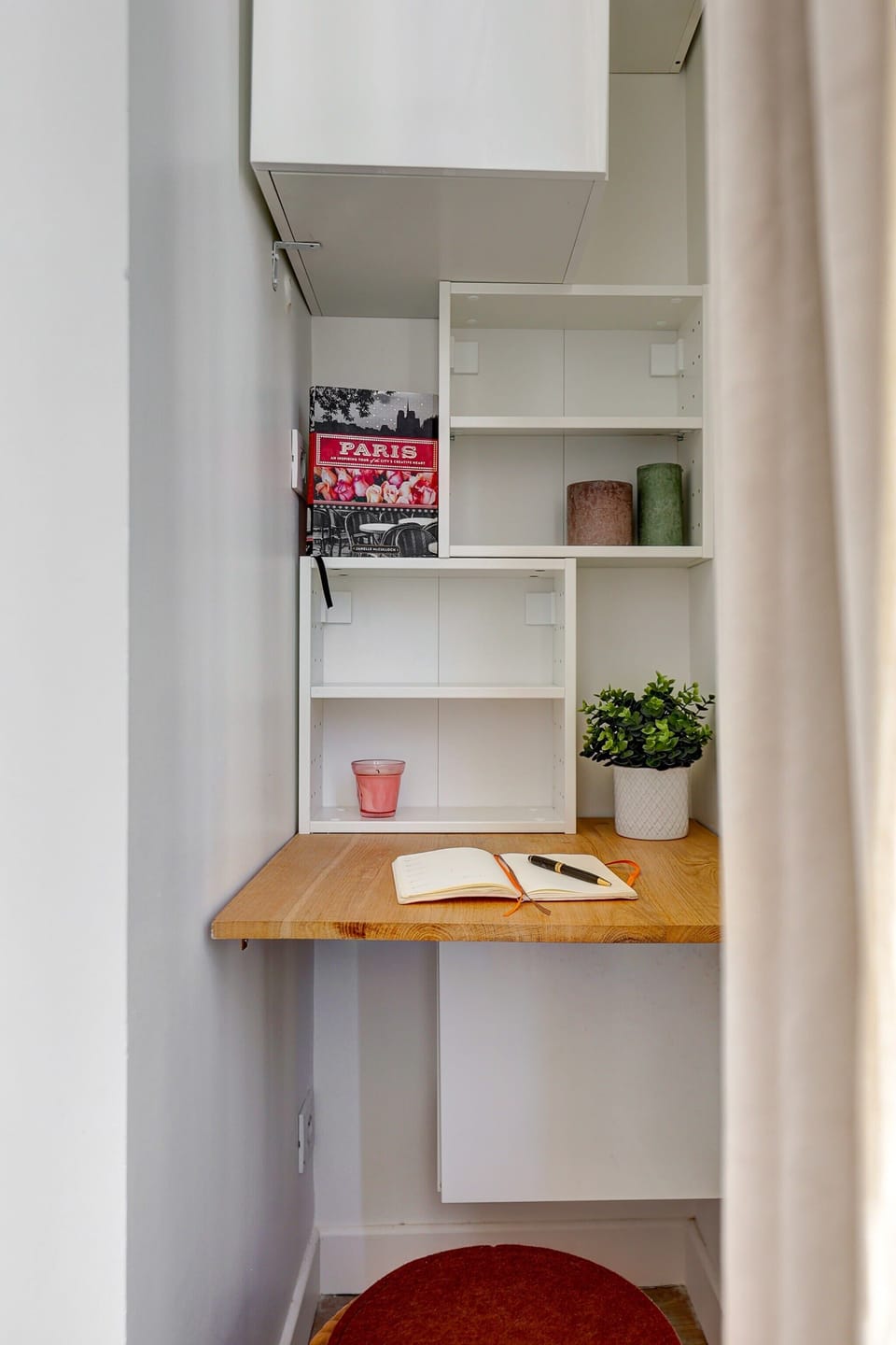 The area can be used as a working space