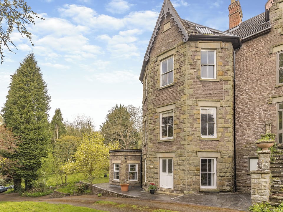 Exterior | The Retreat, Pandy, near Abergavenny