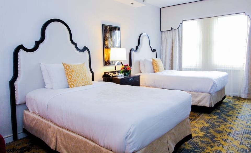 2 Double beds