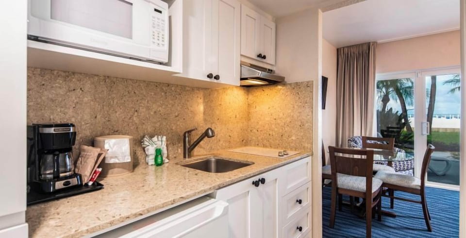 Start mornings with fresh coffee in your convenient kitchenette.