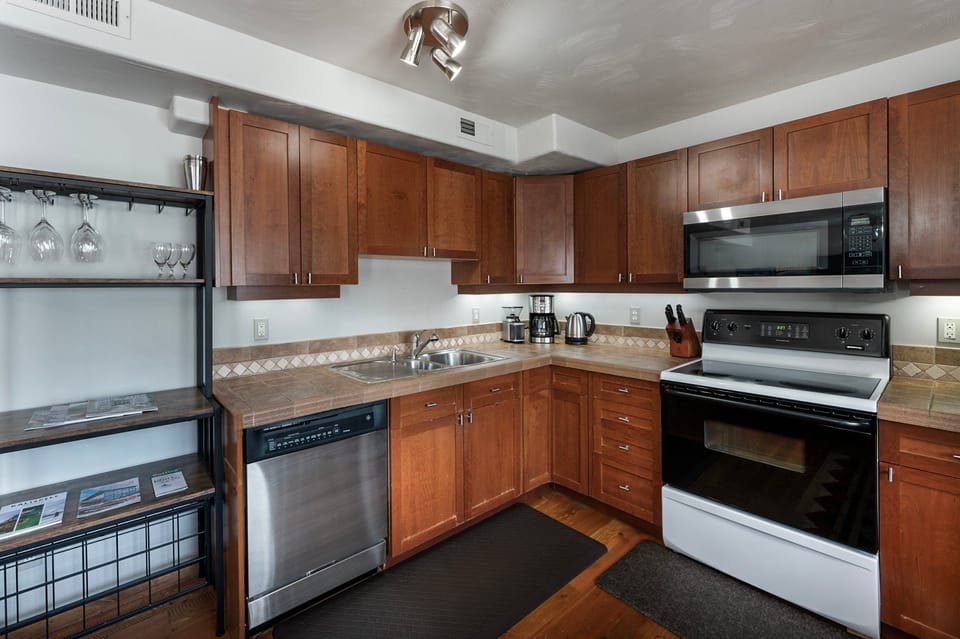 Kitchen perfect for your cooking needs
