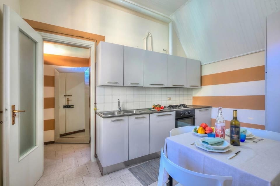 Kitchen and dining area