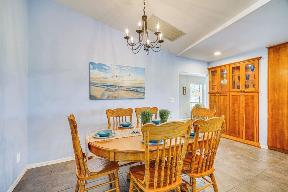 Dining Room | Dishware/Flatware