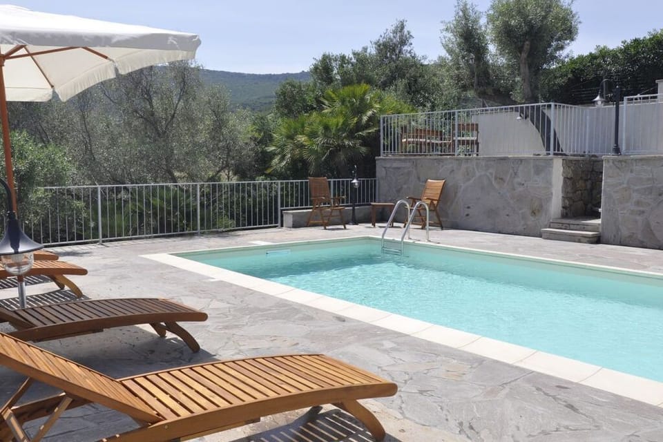 Holiday Home Swimming Pool