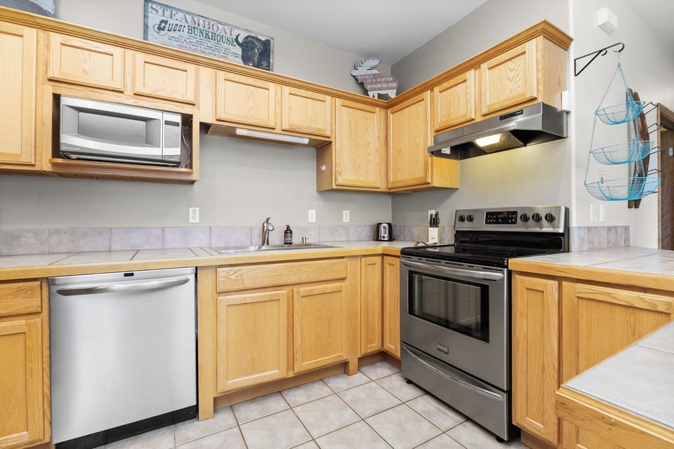 Electric Range & New Dishwasher